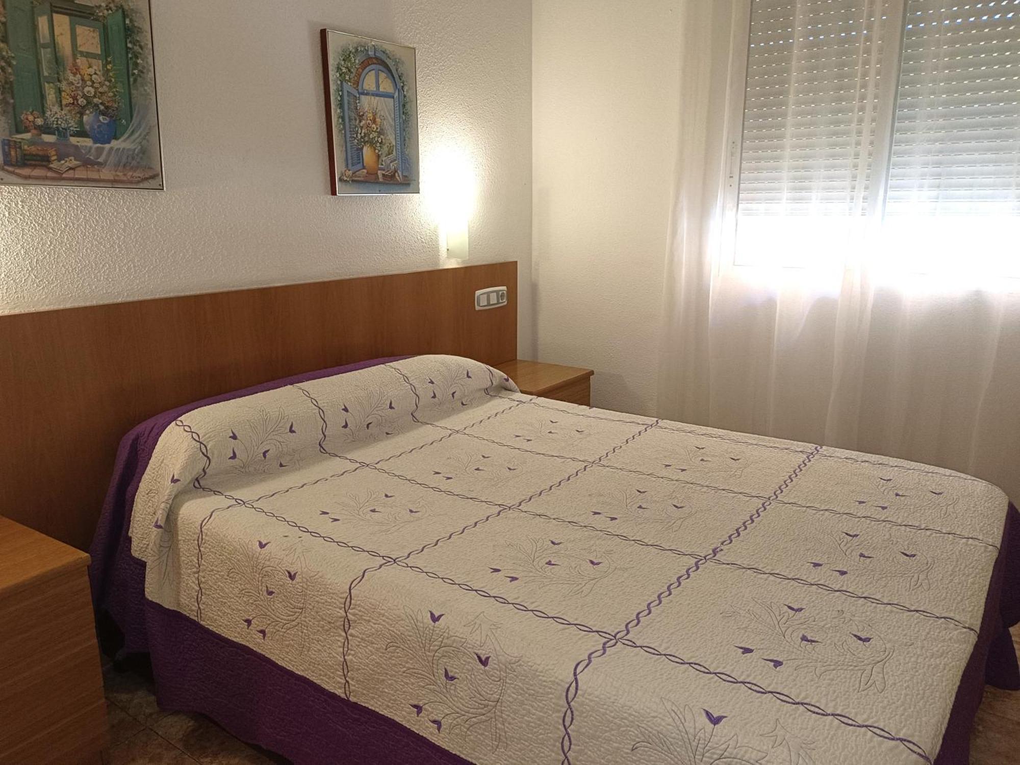 Hostal Gran Via Levante تورّيفيِخا المظهر الخارجي الصورة