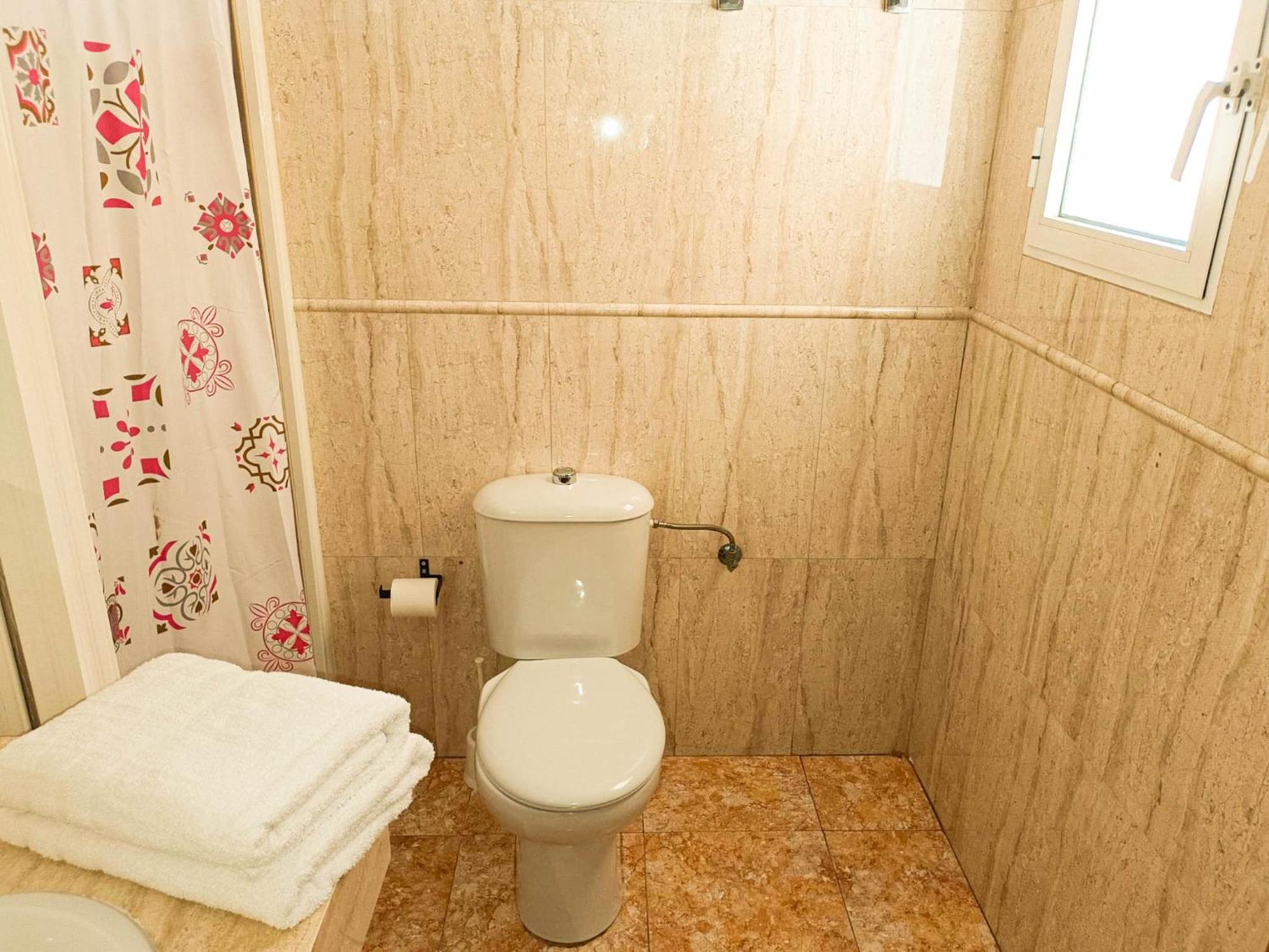 Hostal Gran Via Levante تورّيفيِخا المظهر الخارجي الصورة